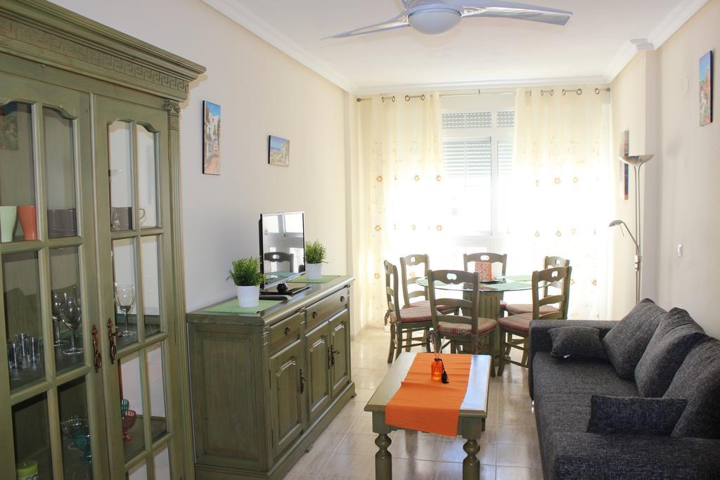 Apartamento Mariposa Apartment Torrevieja Bilik gambar