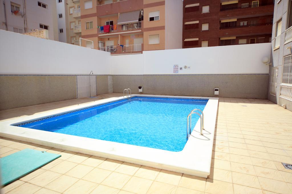 Apartamento Mariposa Apartment Torrevieja Luaran gambar